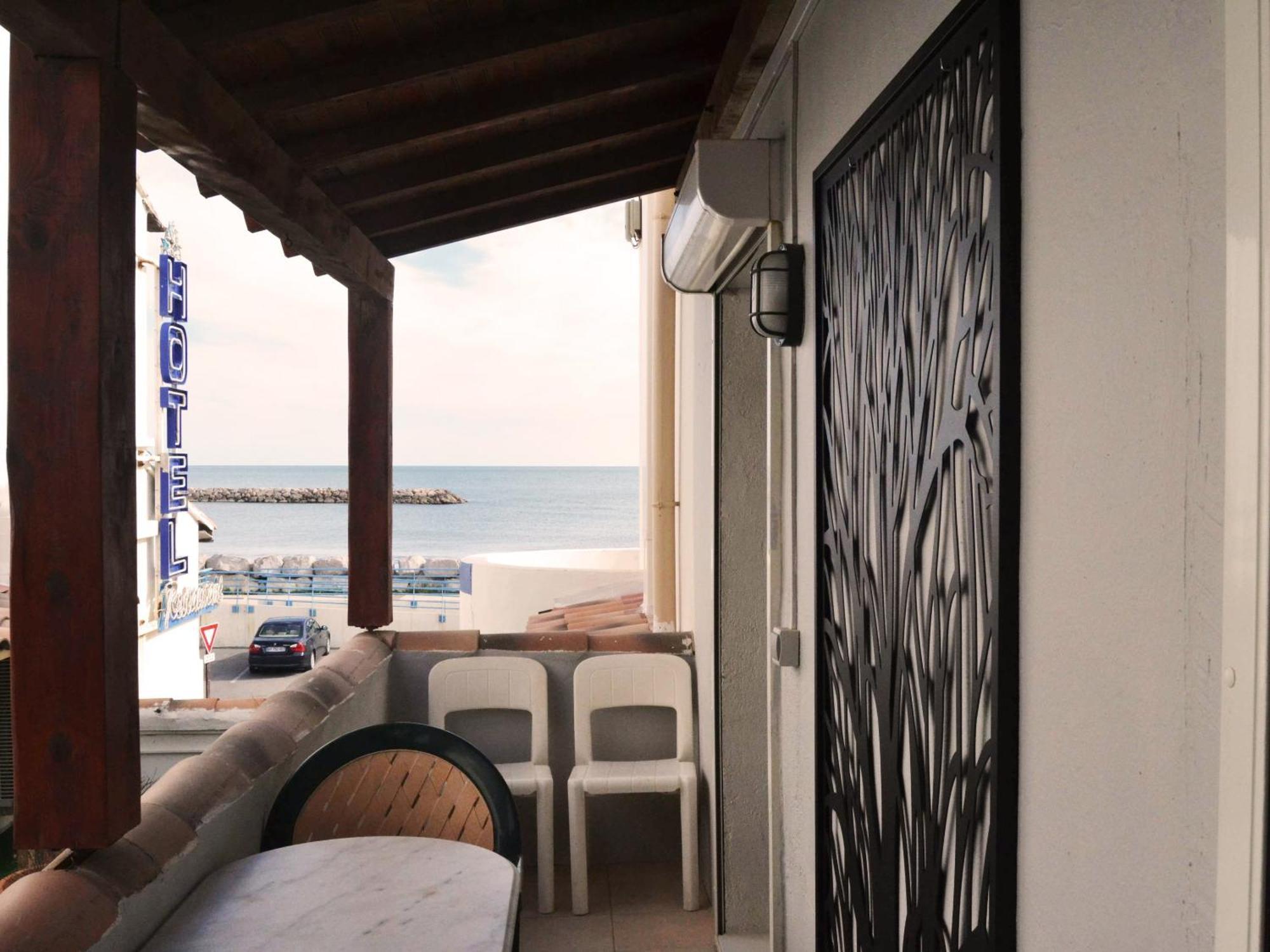 Le Dauphin Bleu 3* Saintes-Maries-de-La-Mer