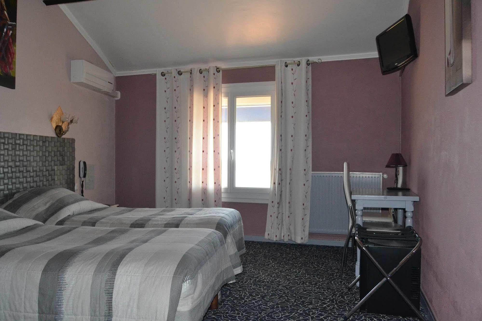 Hotel Le Dauphin Bleu